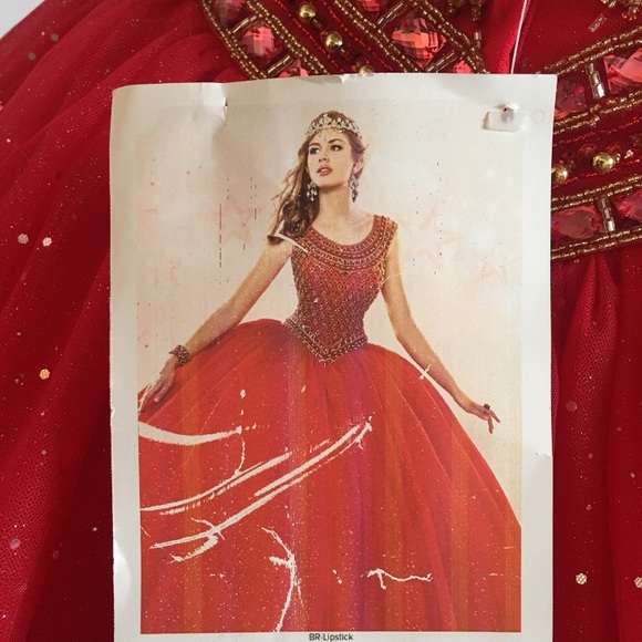 FREE SHIPPING Red Bejeweled Ballgown - Picture 7 of 8